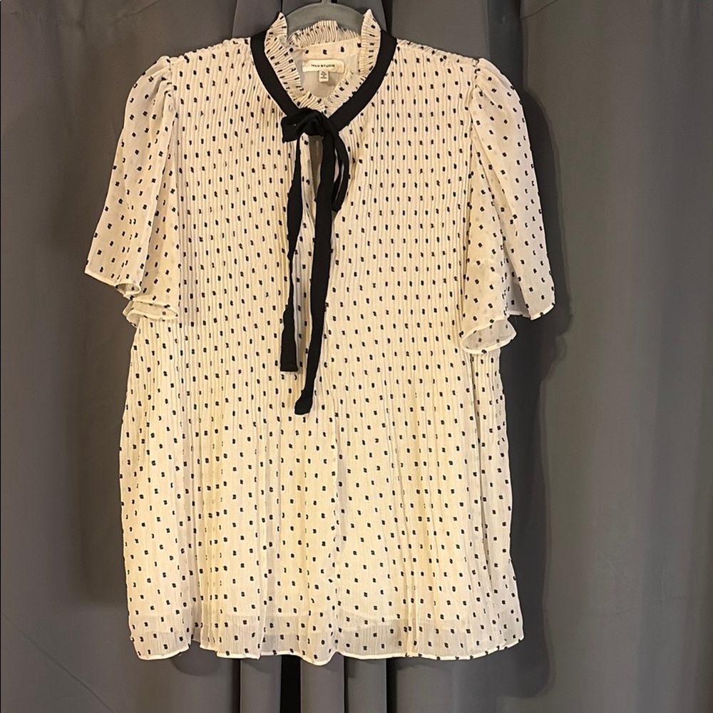 Cream and Black Flutter Sleeve Blouse with Tie Front